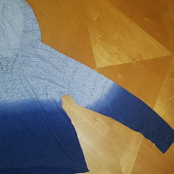 Justice Hoodie - Picture 3 of 3